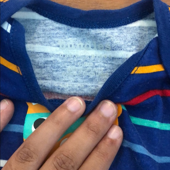 6-9 m long sleeve onesie - Picture 3 of 4